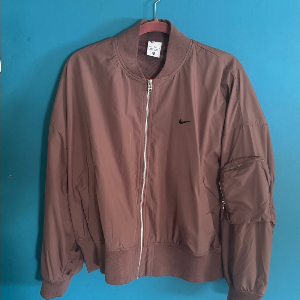 Nike Women's Dusty Rose Bomber Jacket - Picture 2 of 5
